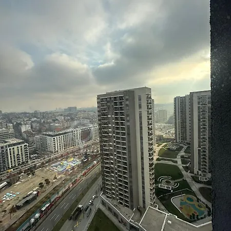 Bw Parkview Riverside Apartment